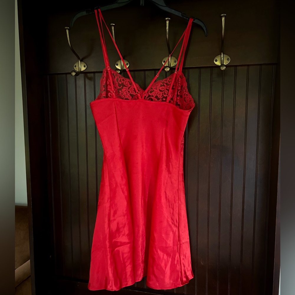 Y2K VICTORIAS SECRET Babydoll Cherry Red Lace Trim Mini Slip Dress Coquette Sz M - Picture 7 of 9